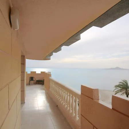 Apartamento ático Castillo De Mar *